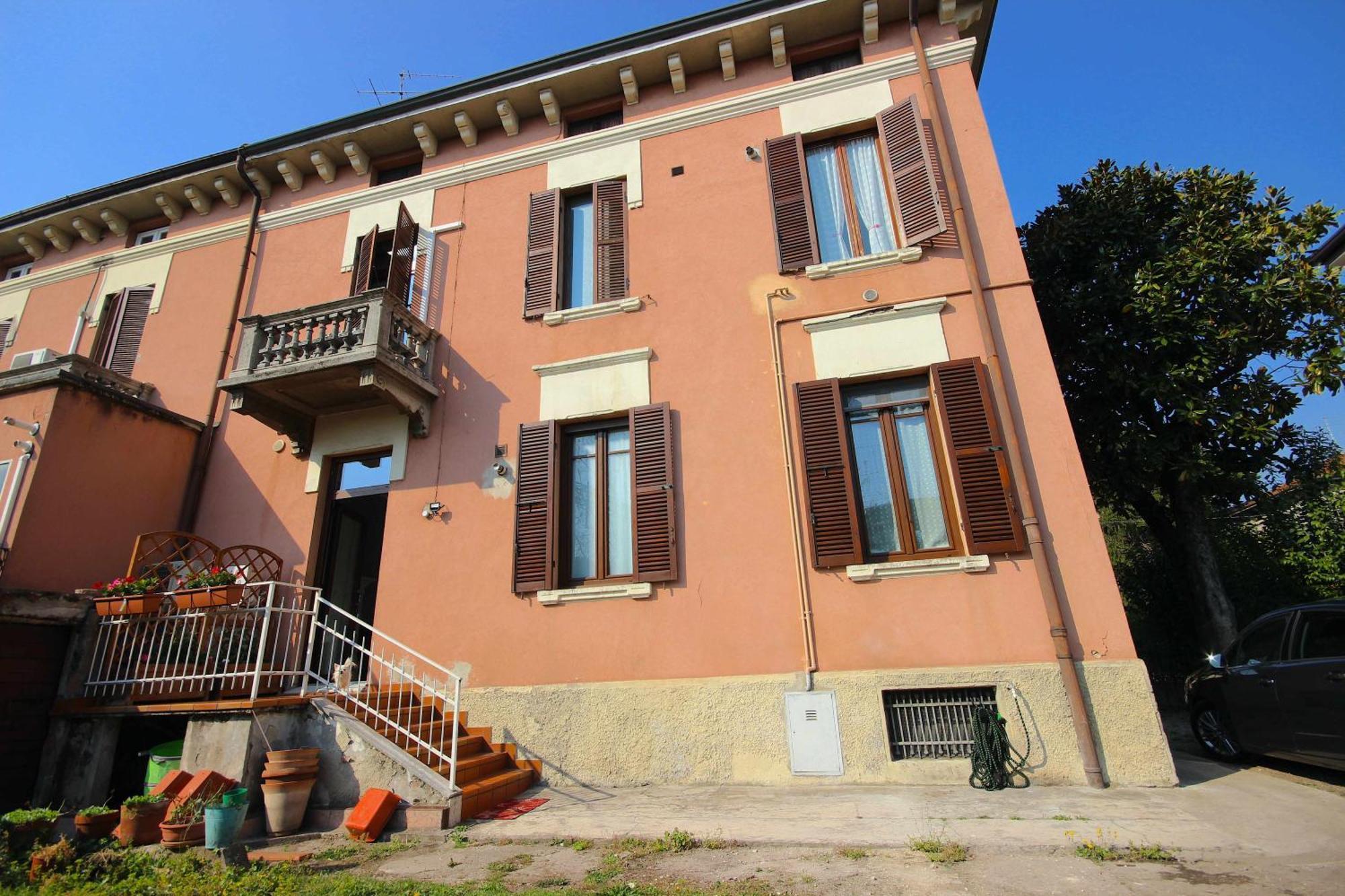 Case Vr Holiday La Maison Du Coq Верона Экстерьер фото